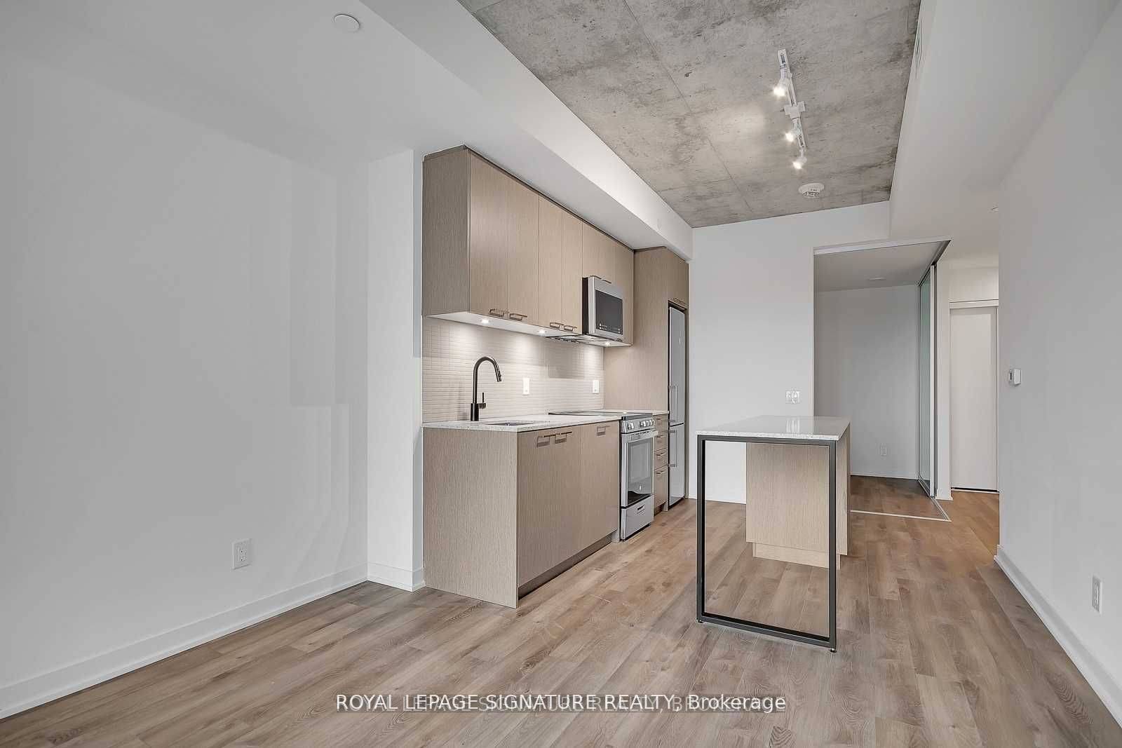 Toronto W03, ON M6N 0C1,1808 St Clair AVE W #216