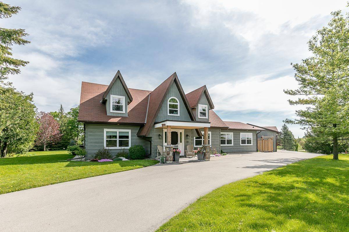 19 Mulock DR, Bradford West Gwillimbury, ON L0G 1B0