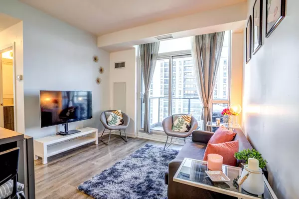 Toronto C15, ON M2J 0E5,56 Forest Manor RD #1010