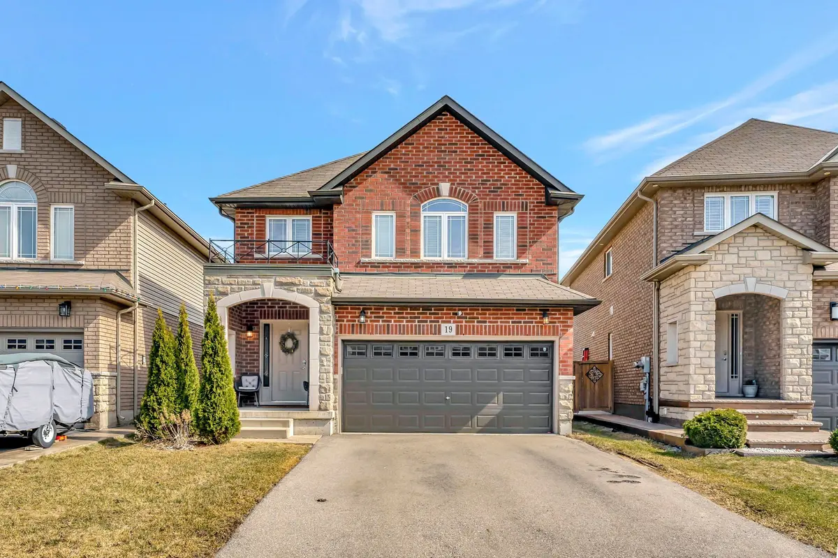 Hamilton, ON L0R 1P0,19 Colorado BLVD