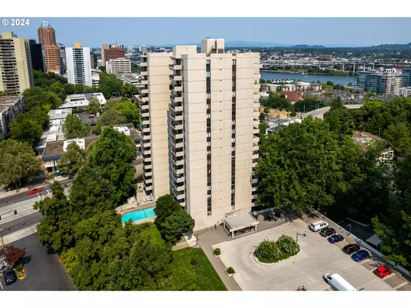 2211 SW 1st AVE #705, Portland, OR 97201