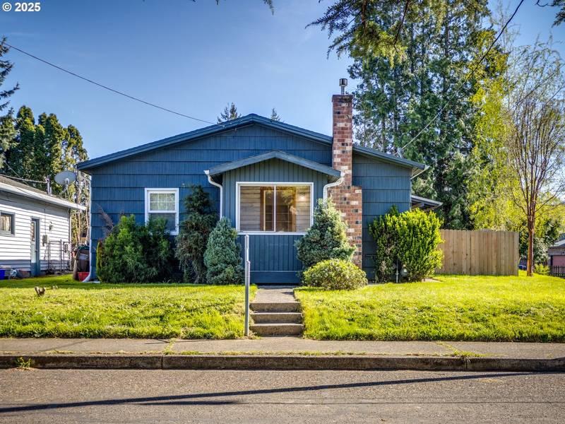 802 SE 4TH ST, Gresham, OR 97080