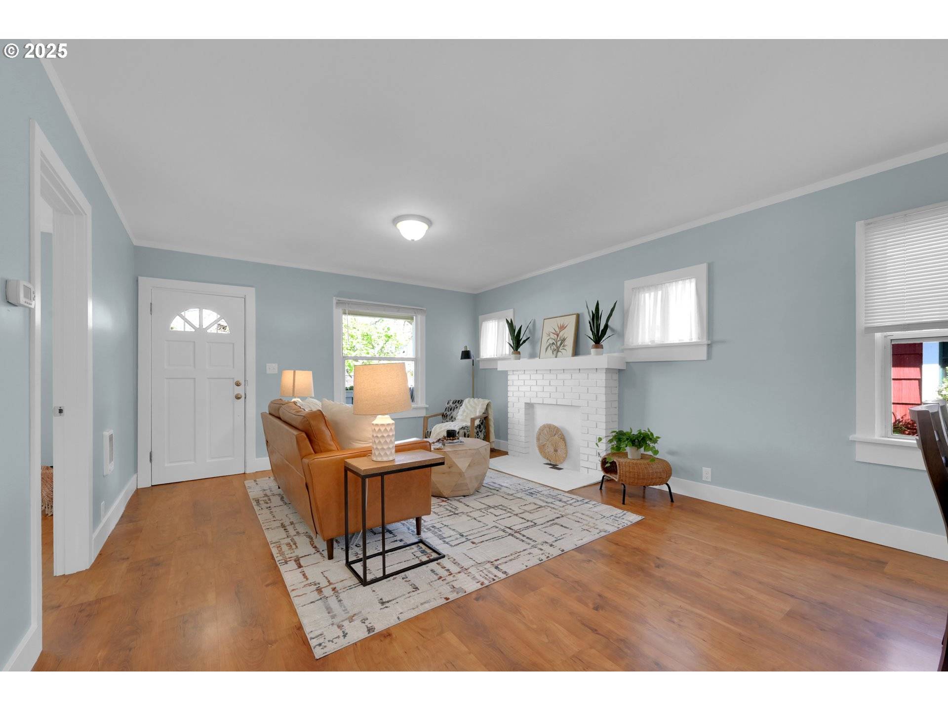 Eugene, OR 97401,1585 Charnelton ST