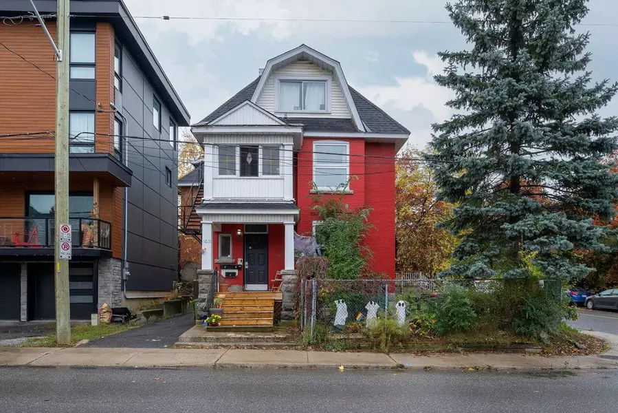 1028 Gladstone AVE, West Centre Town, ON K1Y 3G2