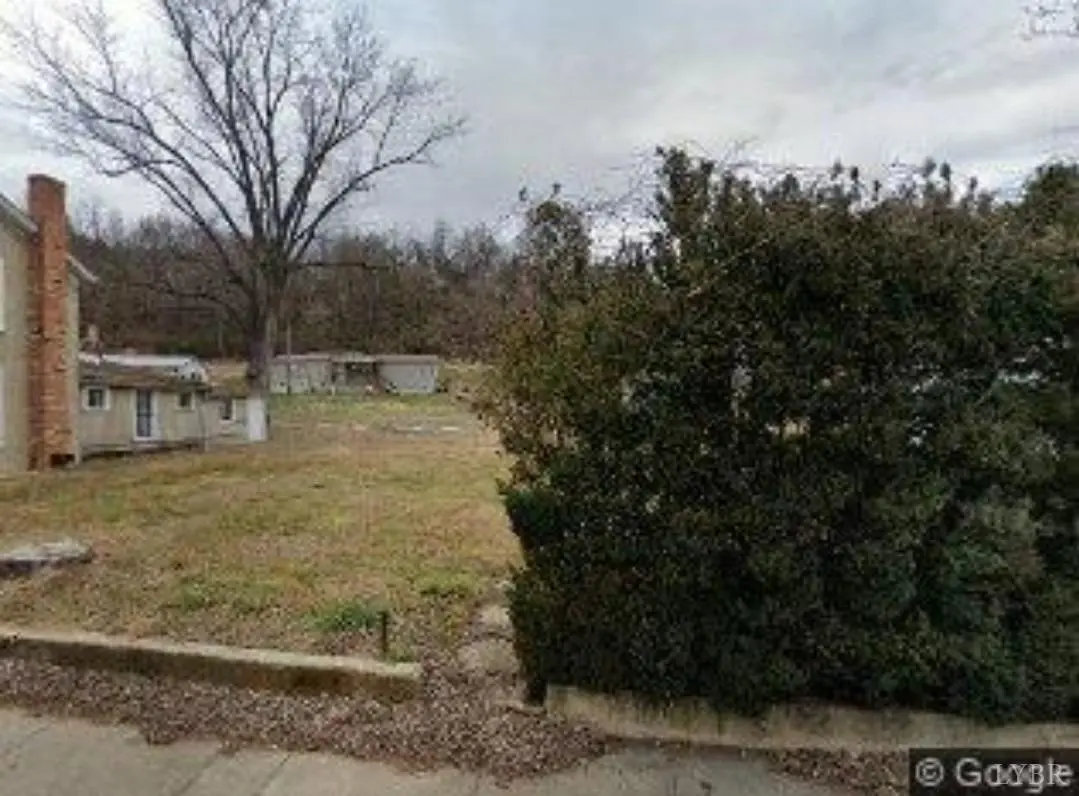 Buena Vista, VA 24416,919 W 29th ST