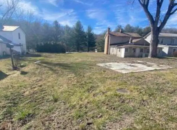 Buena Vista, VA 24416,919 W 29th ST