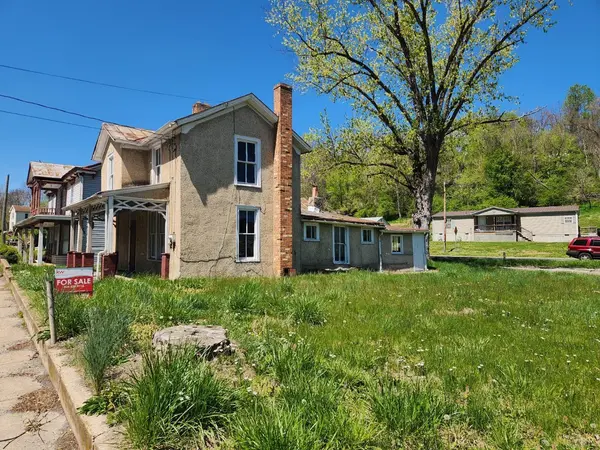 Buena Vista, VA 24416,919 W 29th ST