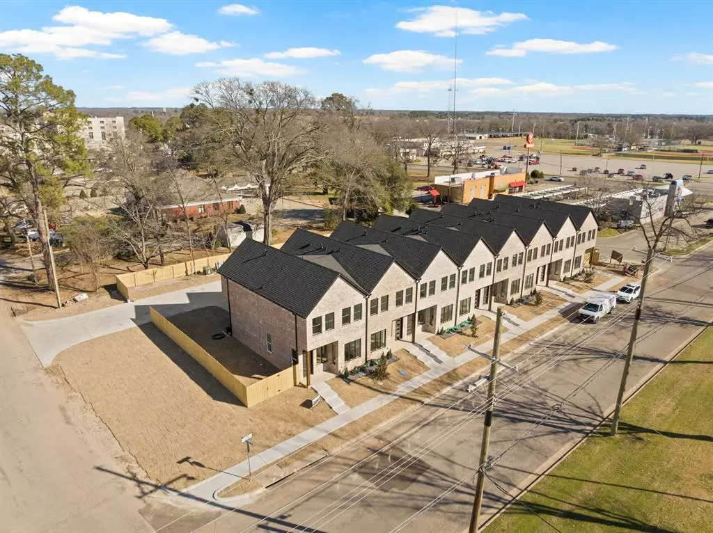 Mount Pleasant, TX 75455,172 W 17th Street