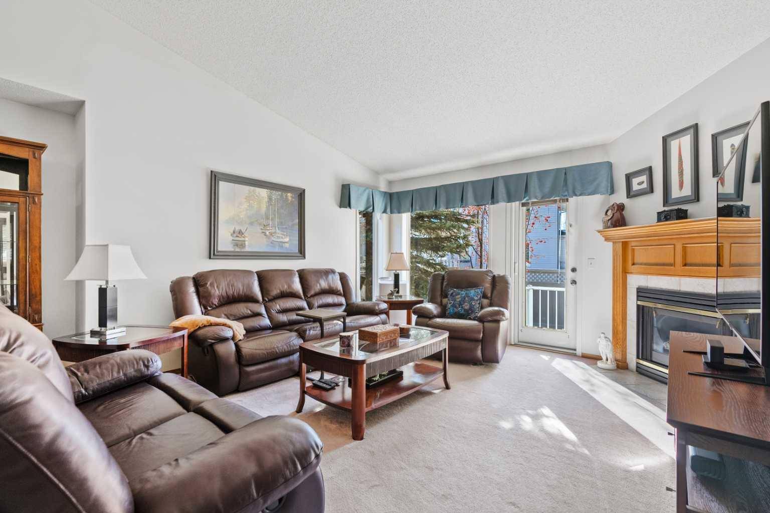 Calgary, AB T2Z 2R9,56 Douglasview PARK SE
