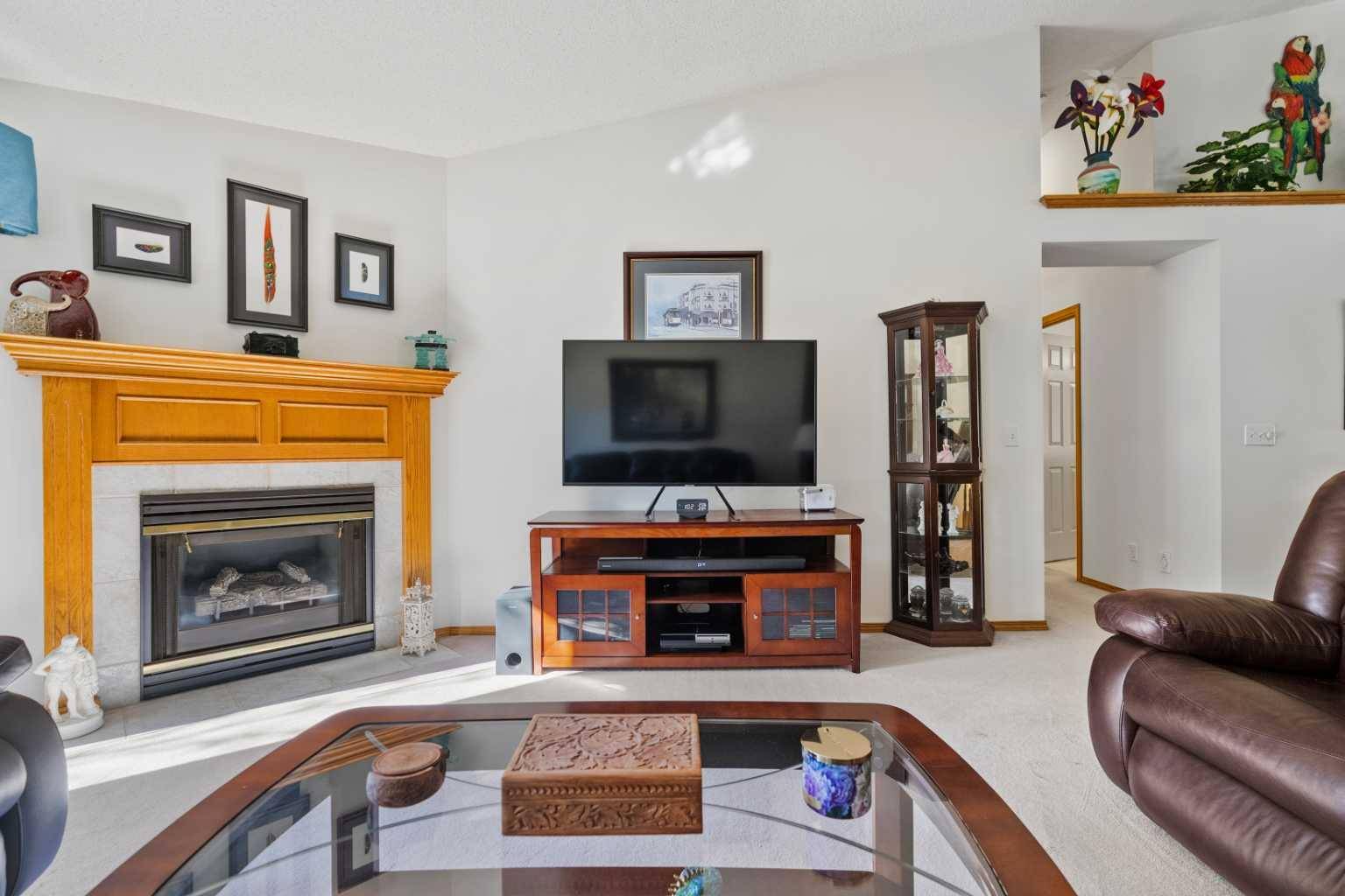 Calgary, AB T2Z 2R9,56 Douglasview PARK SE