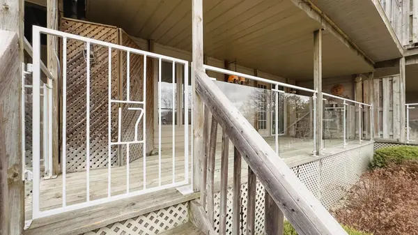 Lambton Shores, ON N0M 1T0,90 Ontario ST S #17