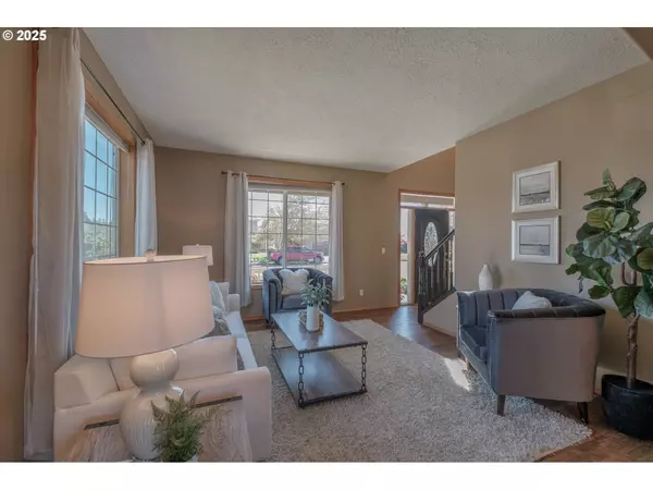 Keizer, OR 97303,969 PARKMEADOW DR