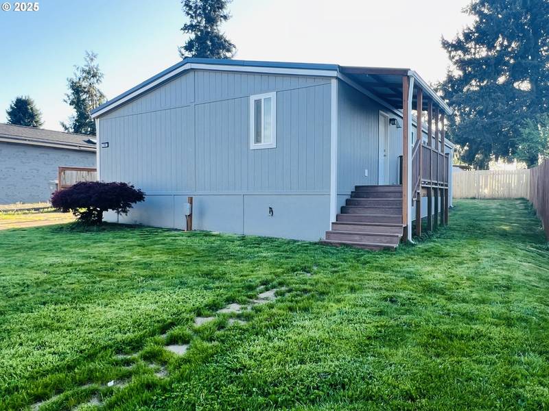 10038 S NEW ERA RD #70, Canby, OR 97013