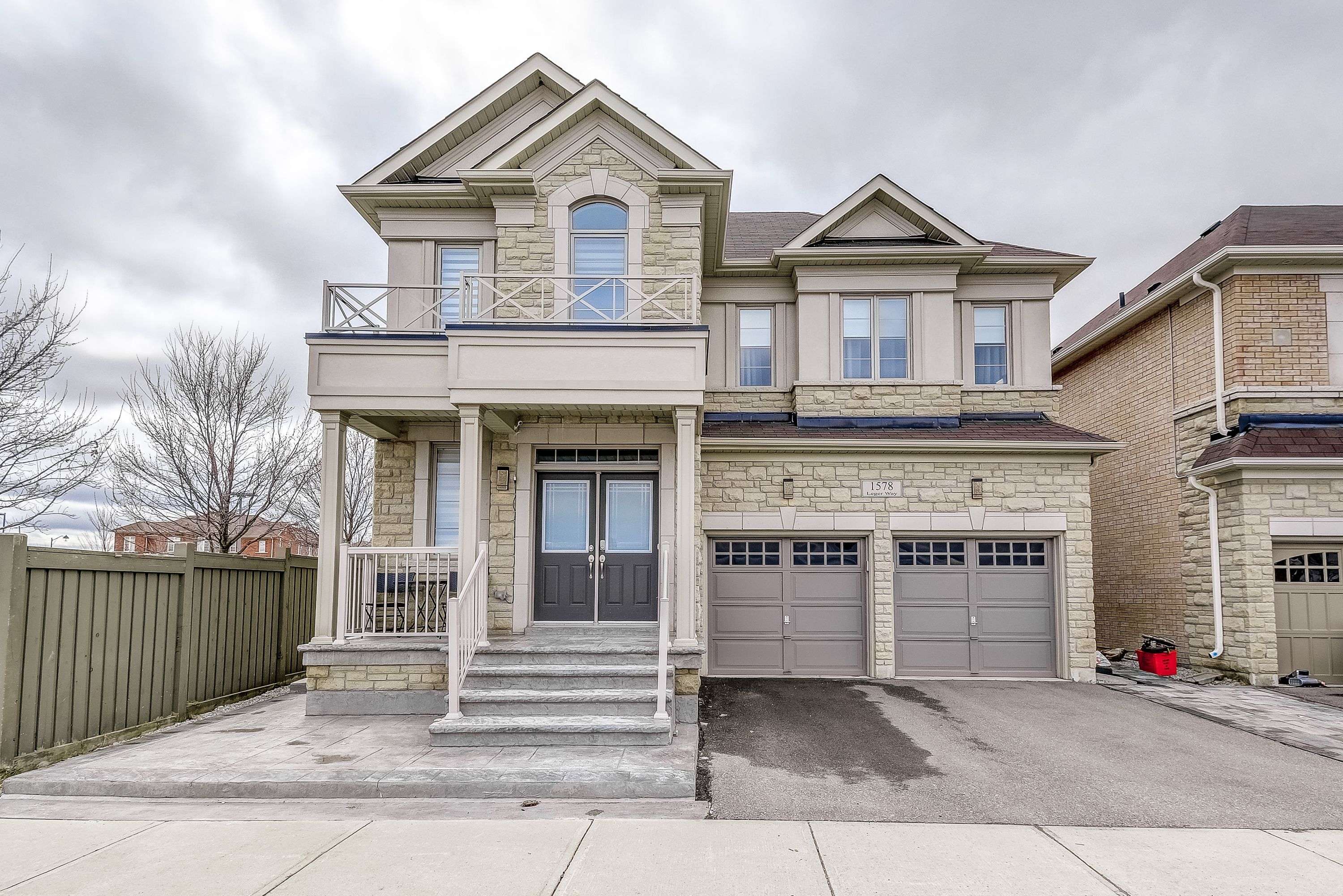 1578 Leger WAY, Milton, ON L9E 1H4