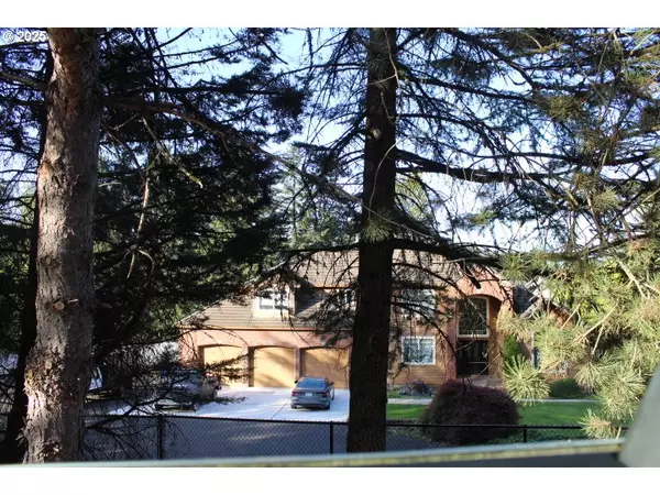 14387 SE ALDRIDGE RD, Happy Valley, OR 97086