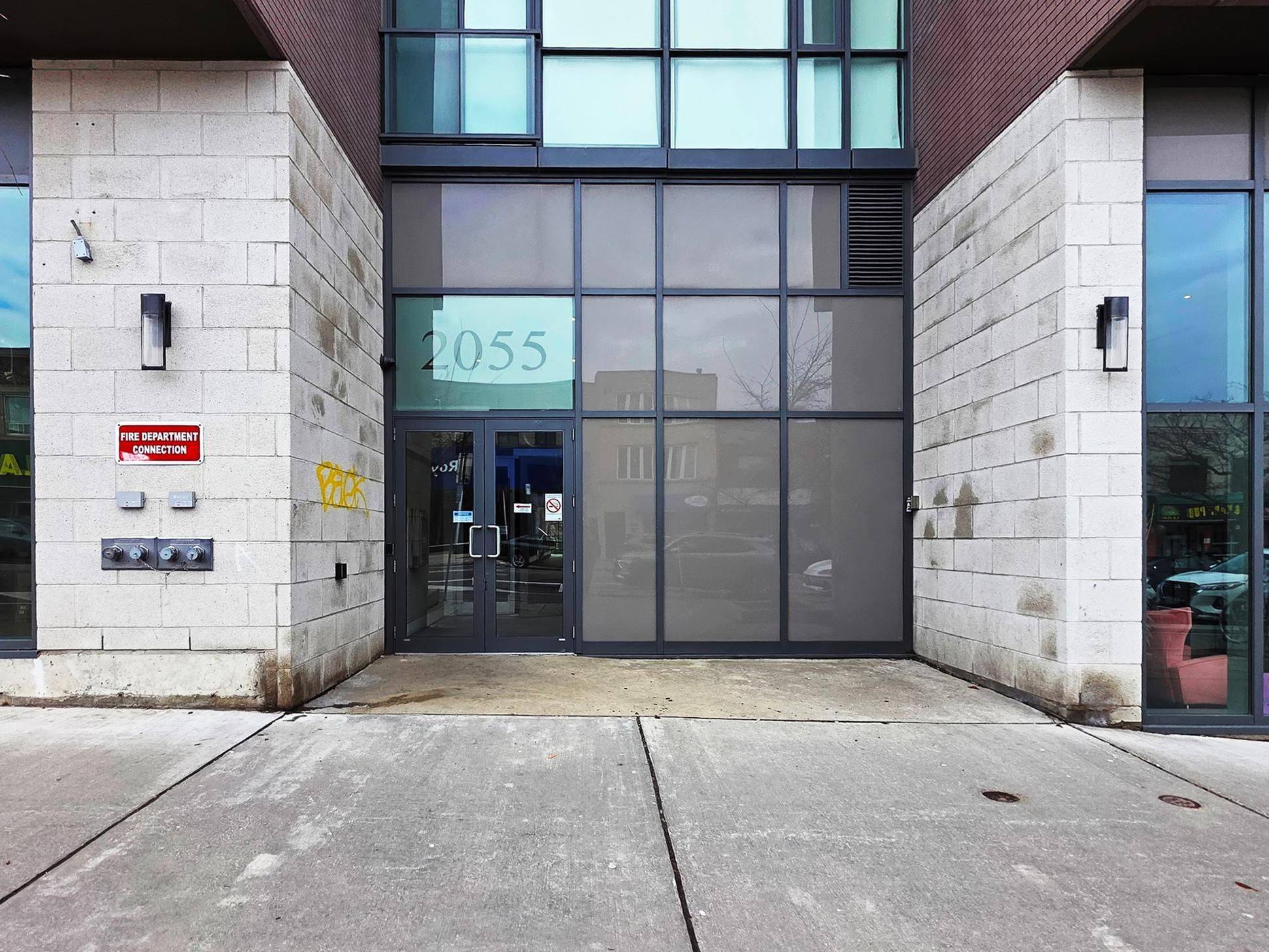 Toronto E02, ON M4C 1J8,2055 Danforth AVE #605