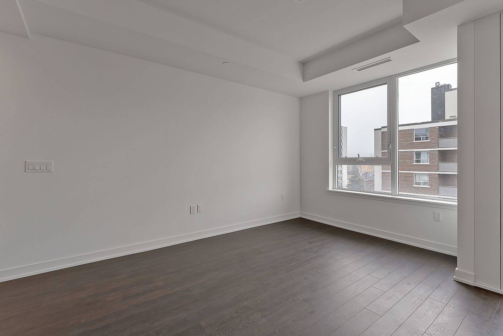 Toronto C10, ON M4P 1N3,1 Cardiff RD E #608