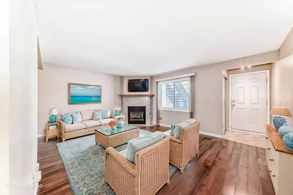 Calgary, AB T2W5J9,65 Cedar Springs GDNS SW