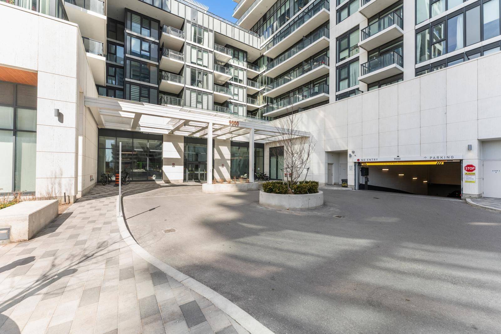Vaughan, ON L4K 0M6,9000 Jane ST #1011