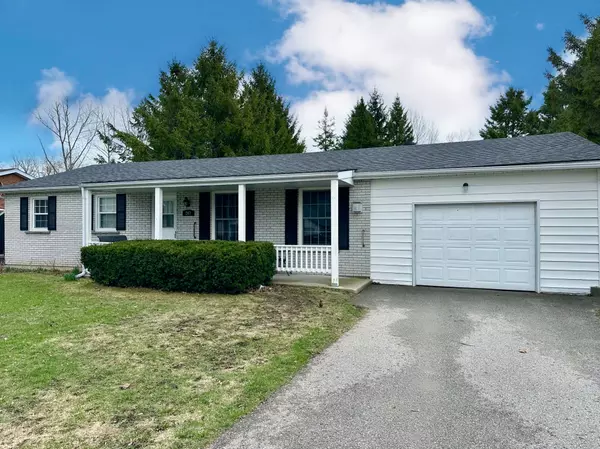 Clearview, ON L0M 1S0,207 CHRISTOPHER ST
