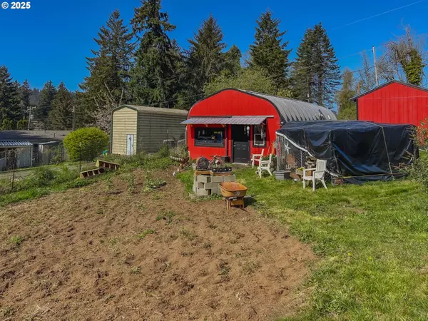 31 N SPRING DR, Otis, OR 97368