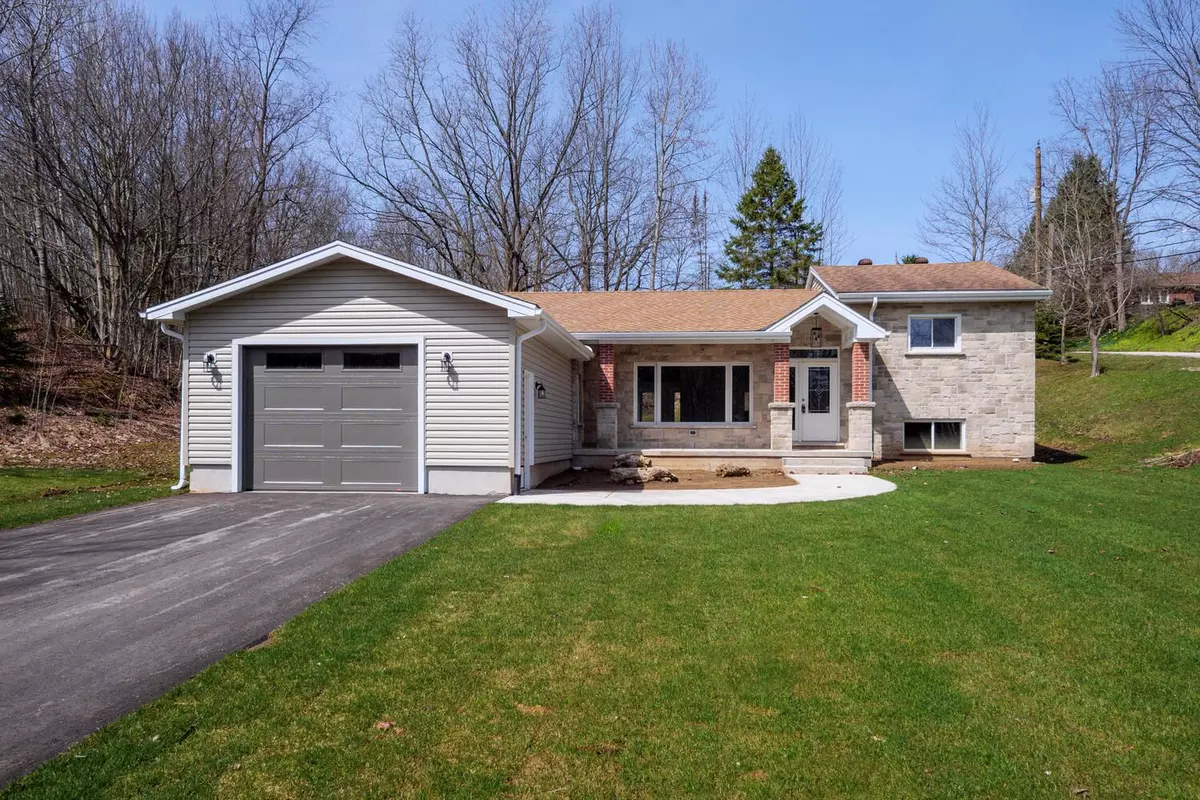 Owen Sound, ON N4K 5J1,1996 6th AVE W