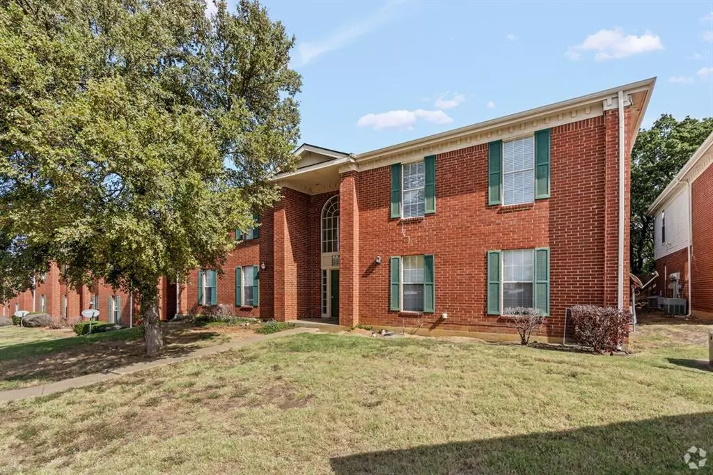 Fort Worth, TX 76120,7050 John T White Road