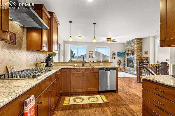 Colorado Springs, CO 80904,2160 Cheyenne Summer VW