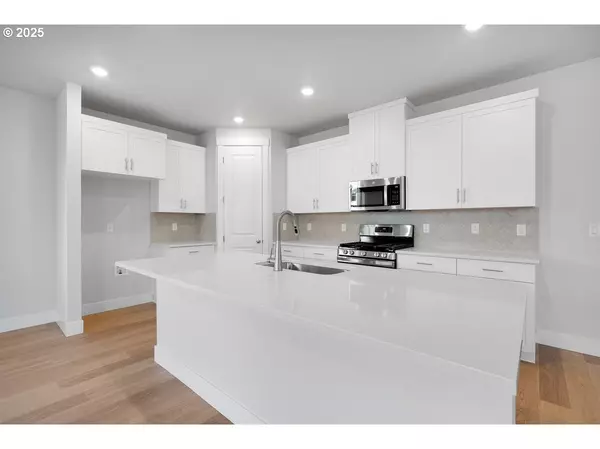 Portland, OR 97229,7864 NW ELEANOR AVE