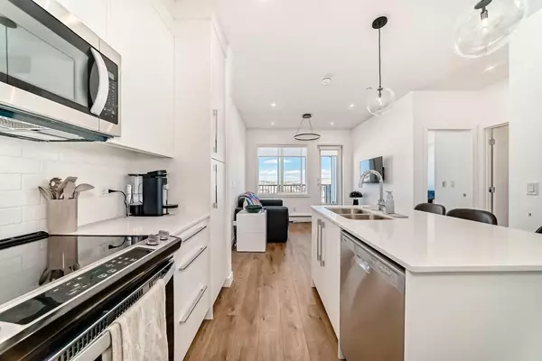 Calgary, AB T2X5X2,111 Wolf Creek DR SE #1311
