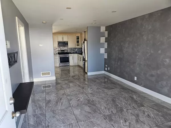 Windsor, ON N8W 3S2,3457 Walker RD