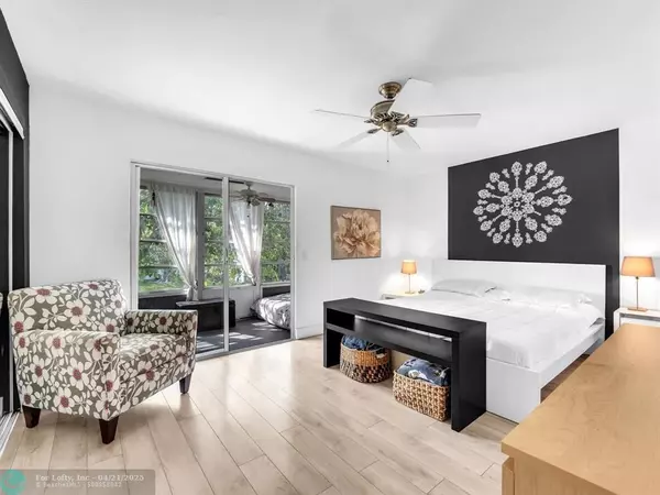 91 Farnham D #91, Deerfield Beach, FL 33442