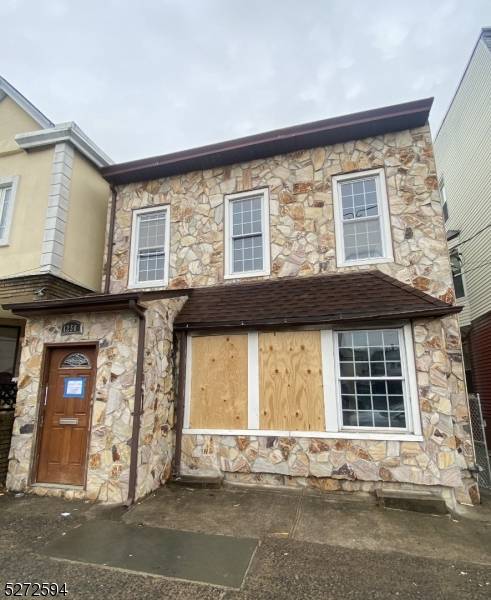 1250 Madison Ave, Paterson City, NJ 07503