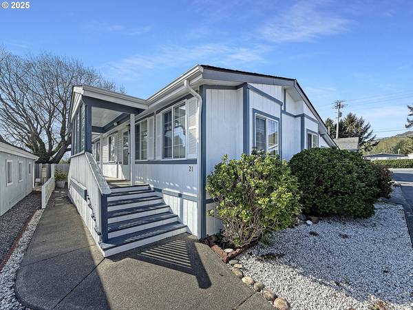 Brookings, OR 97415,97940 W Benham LN #21