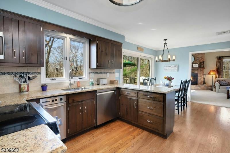 Boonton Twp., NJ 07005,11 Kymberly Dr