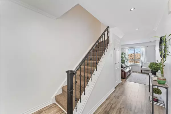 Brampton, ON L6S 3K9,150 Moregate CRES #4