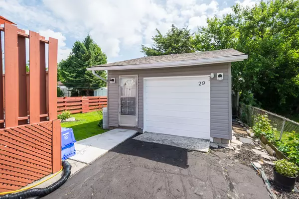 Quinte West, ON K8V 2P6,29 Ramsay AVE