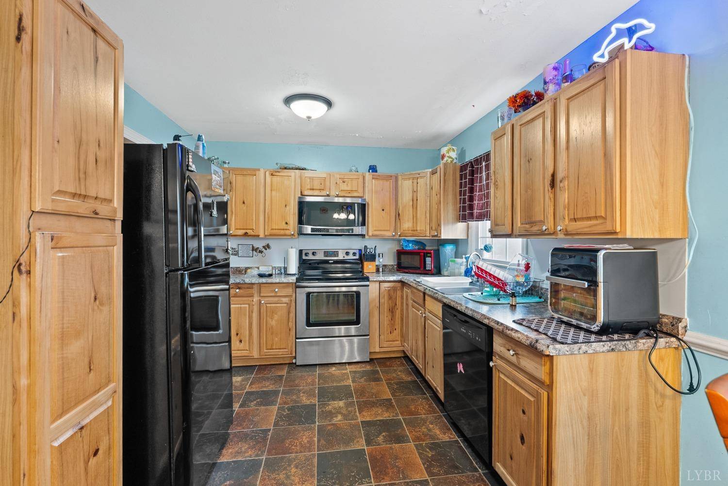 Madison Heights, VA 24572,158 Royal CIR