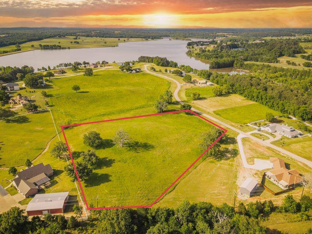Athens, TX 75752,302/303 Lago Vista Drive