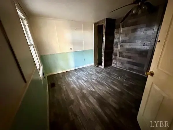 Lynchburg, VA 24504,1113 Monroe ST