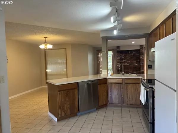 Pendleton, OR 97801,1101 SW 37TH ST