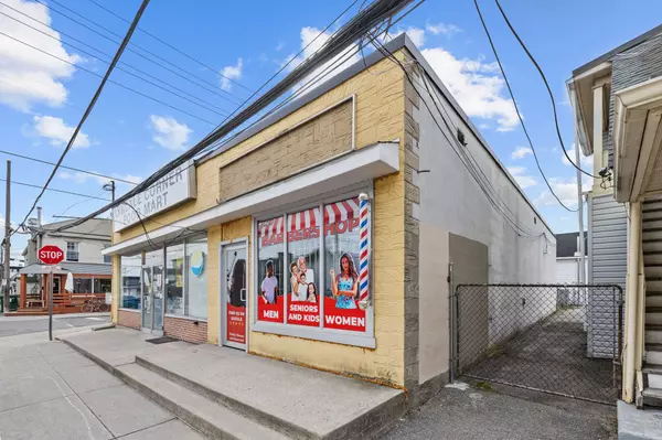 West Centre Town, ON K1Y 2M8,60 Lyndale AVE #B