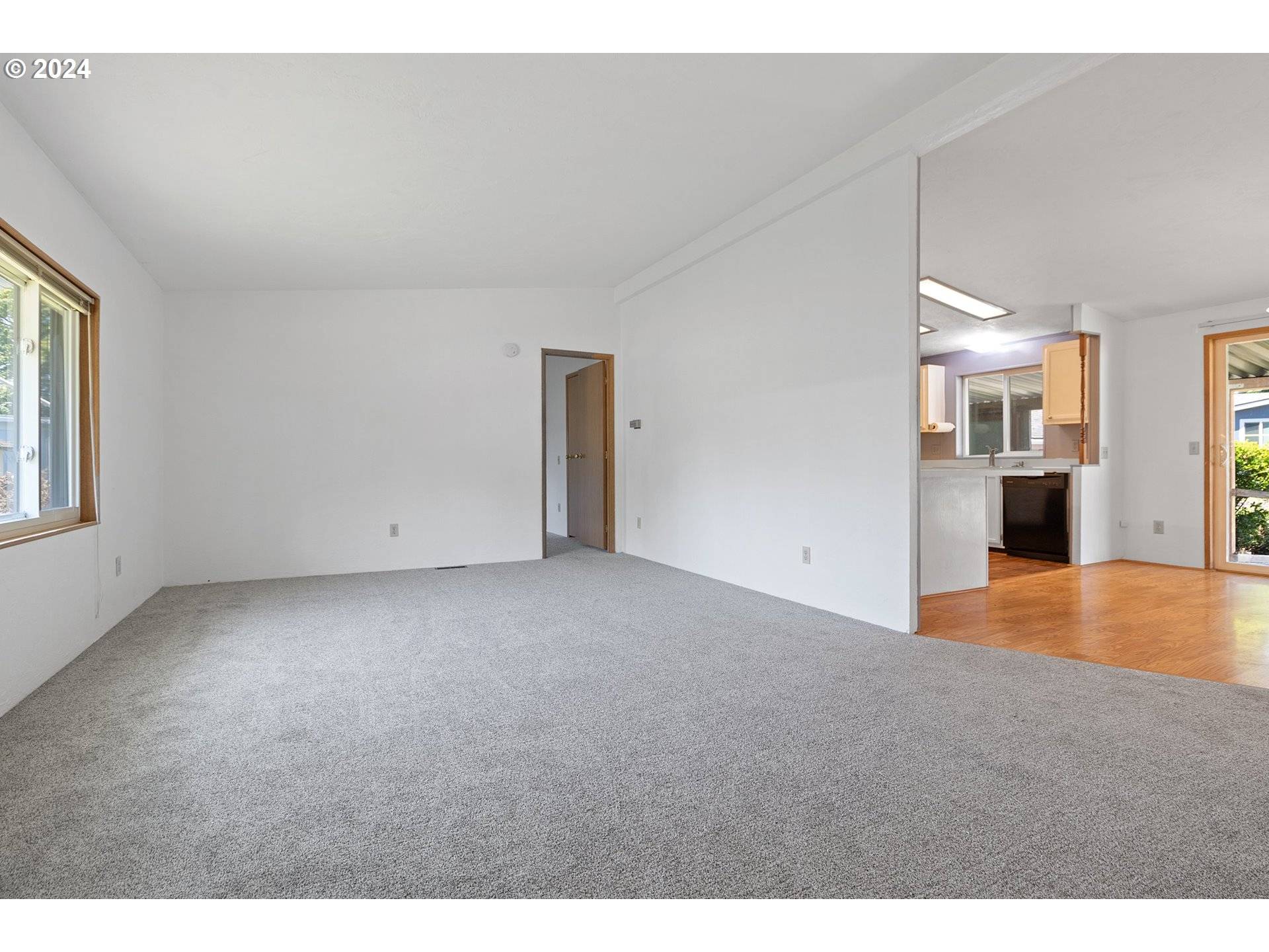 Cornelius, OR 97113,570 N 10TH AVE #56