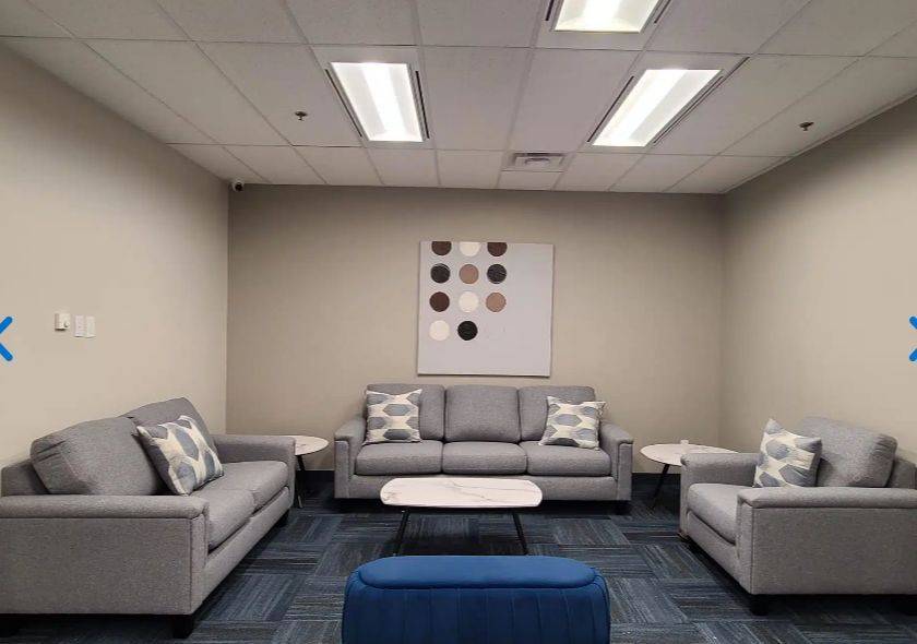 Markham, ON L3T 7V9,55 Commerce Valley DR W #550-16
