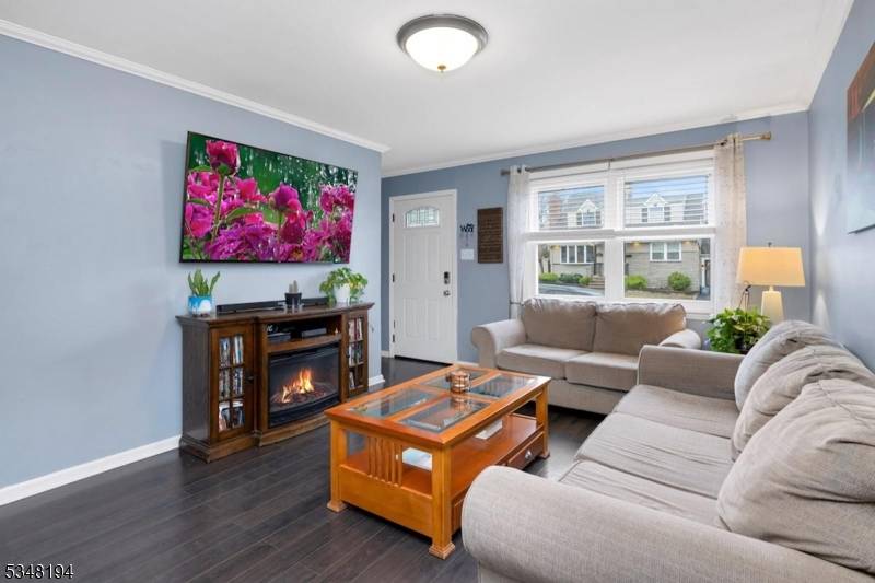 Lyndhurst Twp., NJ 07071,379 Roosevelt Ave