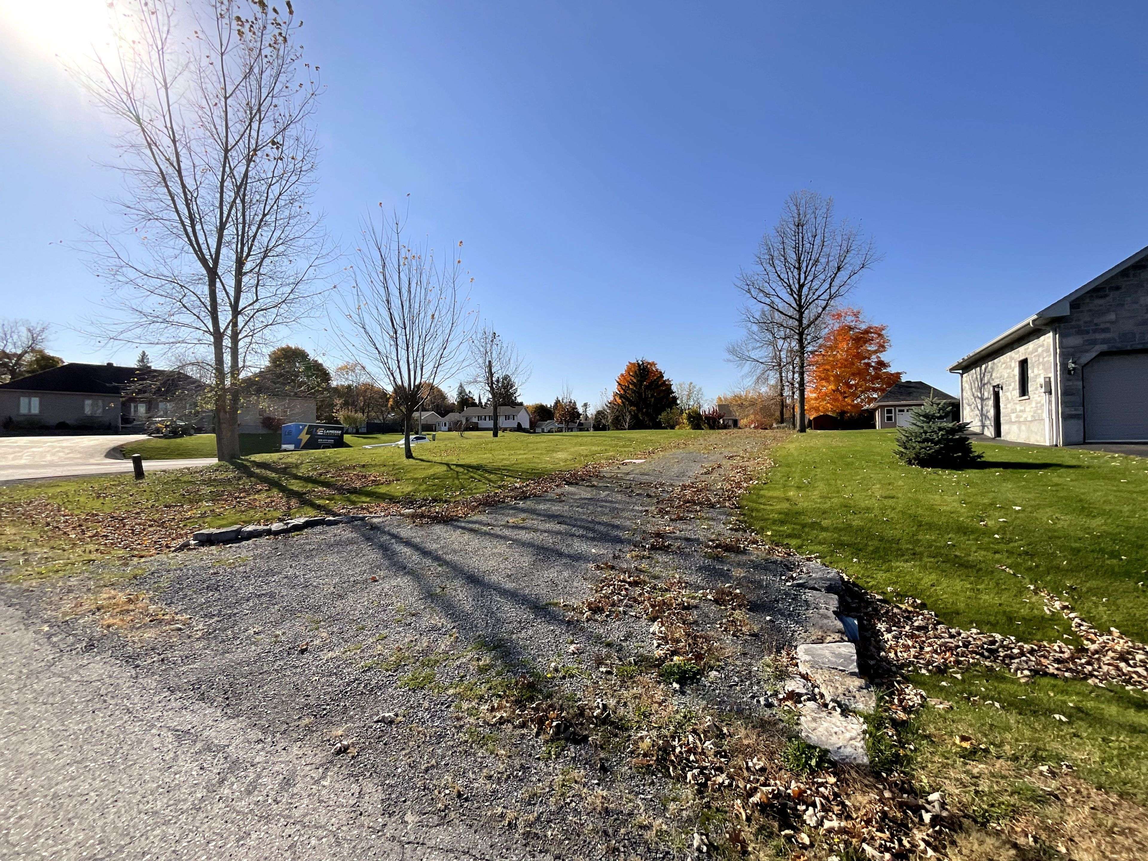 26 Penny LN, South Stormont, ON K0C 1P0
