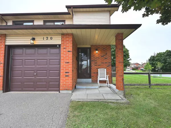 Brampton, ON L6V 3N1,120 Collins CRES W #119
