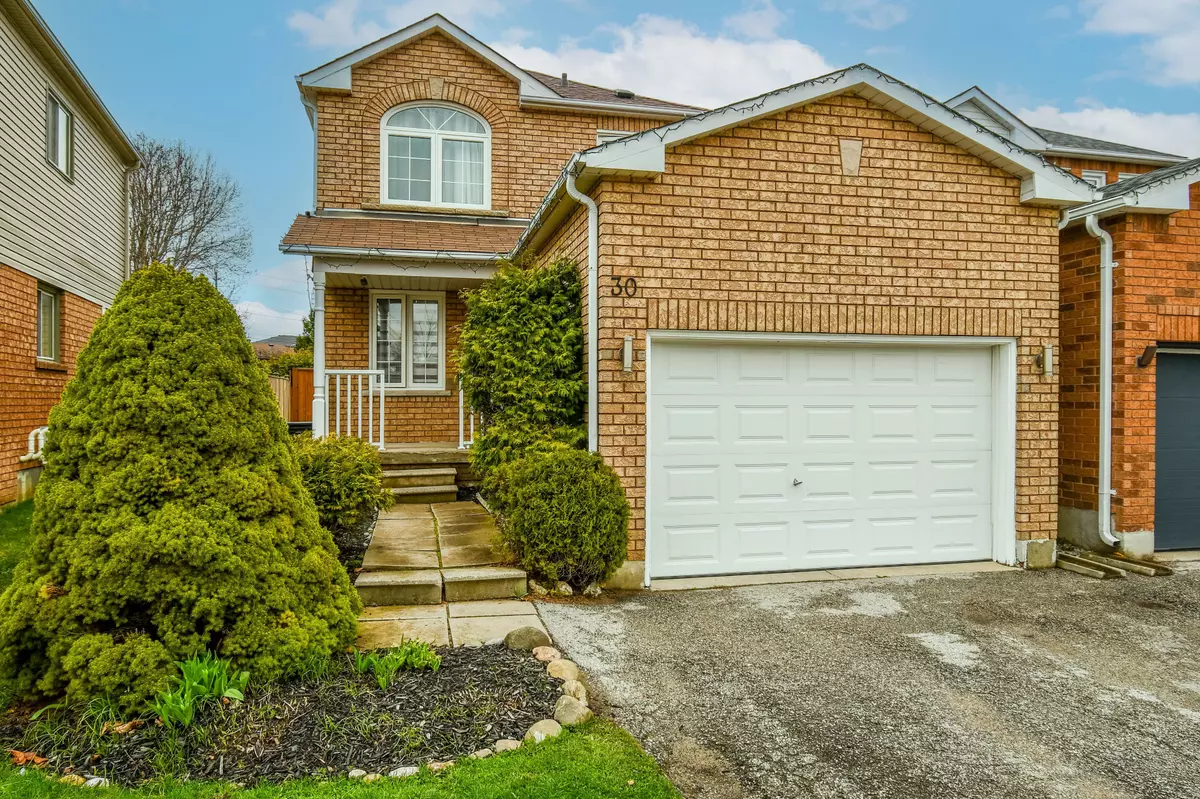 Barrie, ON L4N 8M6,30 Aikens CRES