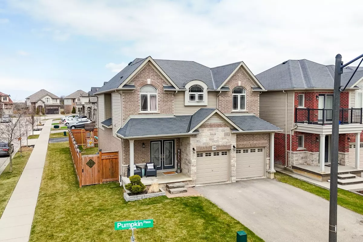 Hamilton, ON L0R 1C0,240 Pumpkin PASS