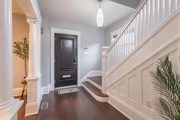 St. Catharines, ON L2N 4S6,10 Canal ST